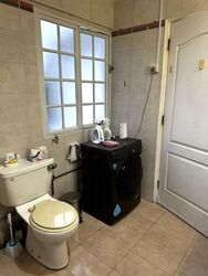 East Coast Road (D15), Apartment #637333281
